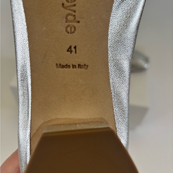 Aeyde silver leather ballet low heel shoes size 41 - Picture 3 of 7